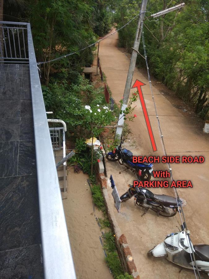 Sarvesh Arundekar Home Stay In Beach Side Ac Room ゴカルナ エクステリア 写真