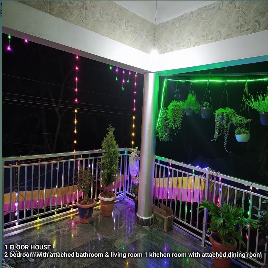 Sarvesh Arundekar Home Stay In Beach Side Ac Room ゴカルナ エクステリア 写真